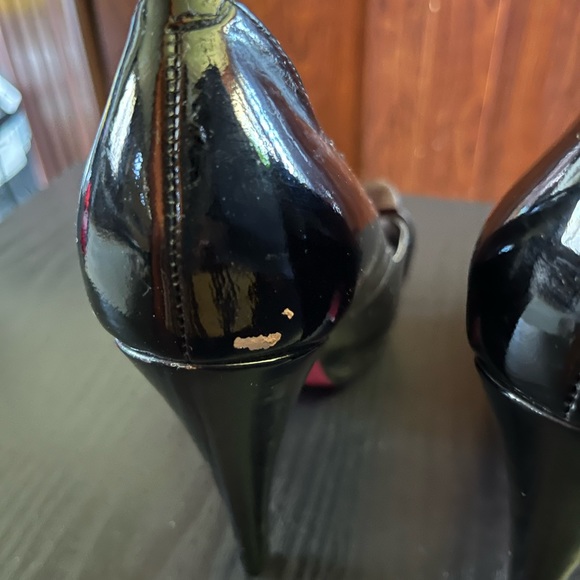 Paris Hilton Pumps - Picture 4 of 5